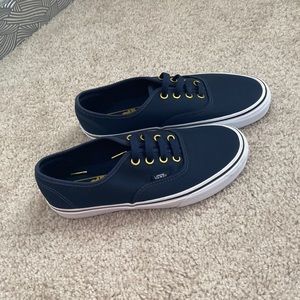 Vans Authentic Style